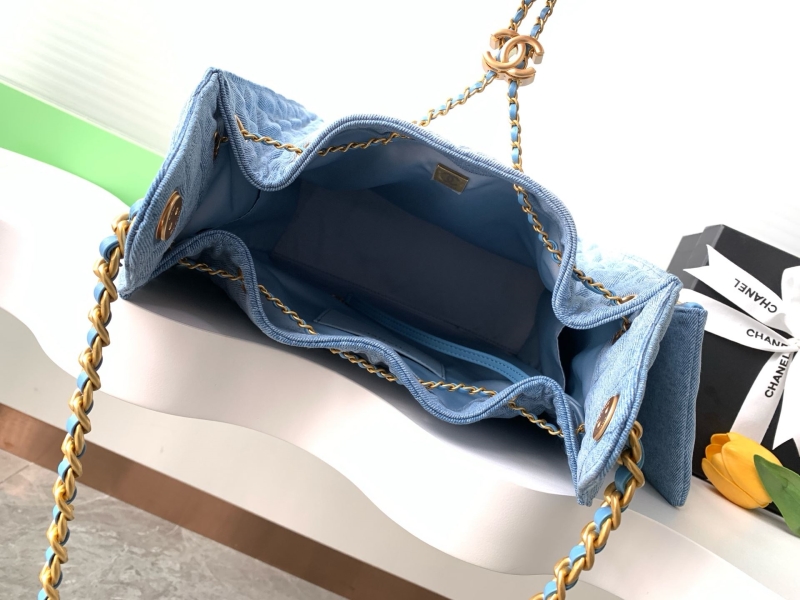 Ch**el 25c hobo bags